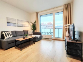 Yarn - brand new - free parking - balcony with city view - Central shopping mall